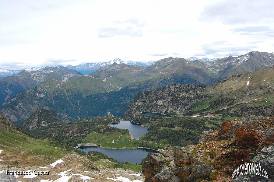 12 Laghi visti dal Pizzo delle Orobie.jpg